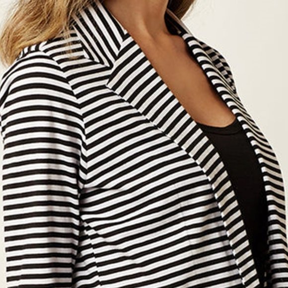 [gnw] Women's Blazer Scrunched 3/4 Sleeves Black & White Striped Size Medium - Picture 2 of 11